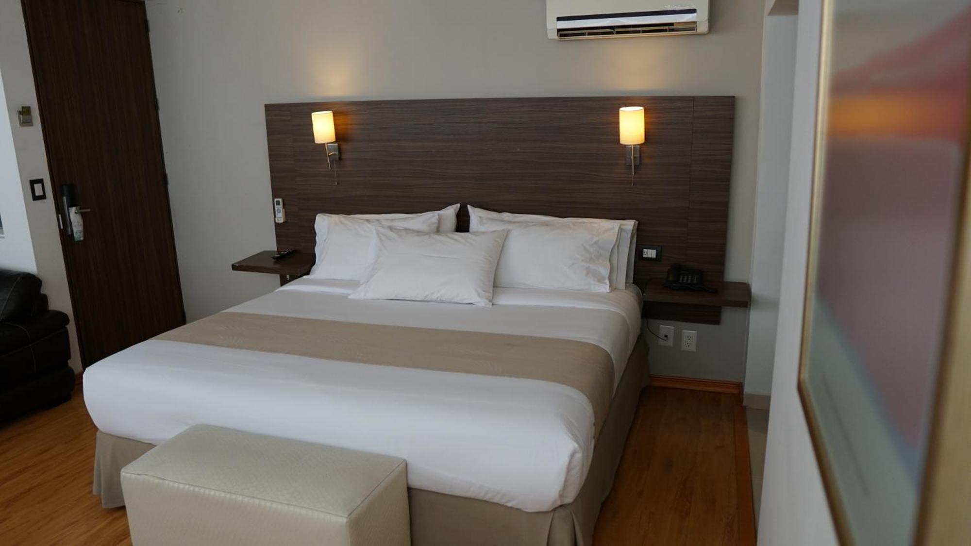 El Hotel Business Class - Zamora Centro Bagian luar foto