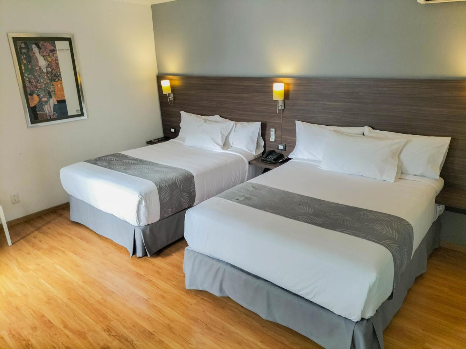 El Hotel Business Class - Zamora Centro Bagian luar foto